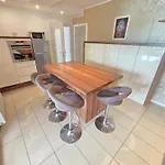 Apartment Mit Terrasse - Gemeinschaftspool By Interhome
