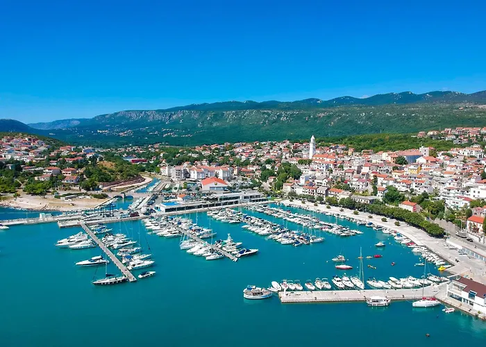 Apartment Mit Terrasse - Gemeinschaftspool By Interhome *