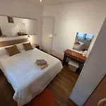 Mit Terrasse - Gemeinschaftspool By Interhome