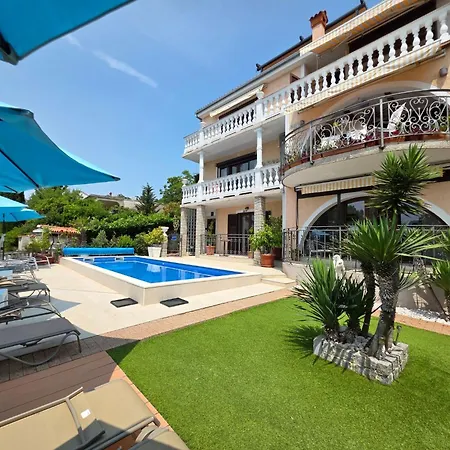Mit Terrasse - Gemeinschaftspool By Interhome Apartament *