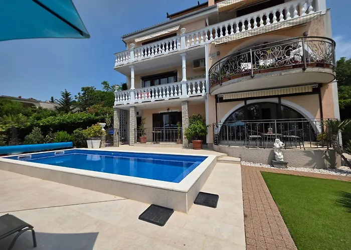 Apartament Mit Terrasse - Gemeinschaftspool By Interhome *